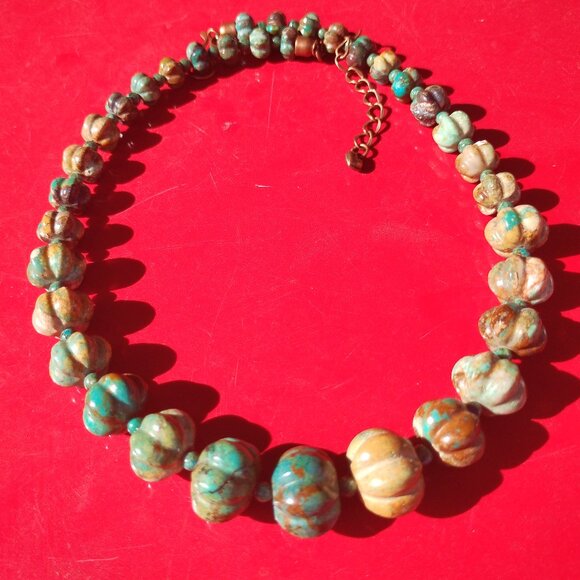 Jay King DTR mine finds green brown carved Turquoise necklace copper clasp - Picture 3 of 9